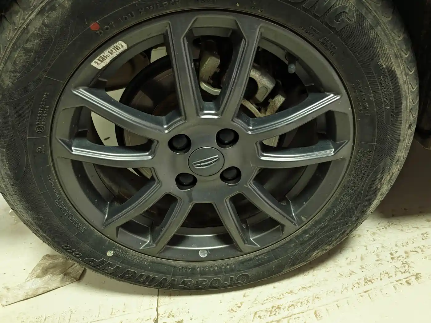 GEELY AUTOMOBILE VISION X3