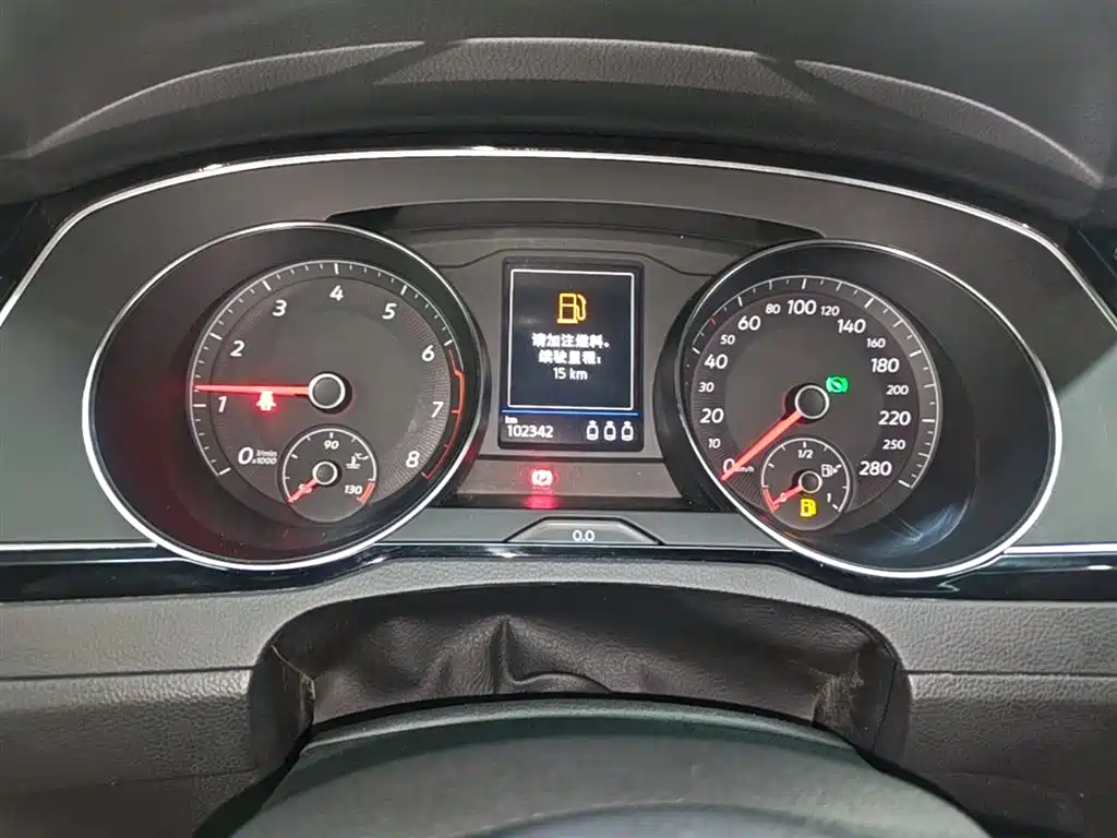 Volkswagen FAW-Volkswagen CC 2019 330TSI Charm Edition China VI фото 12