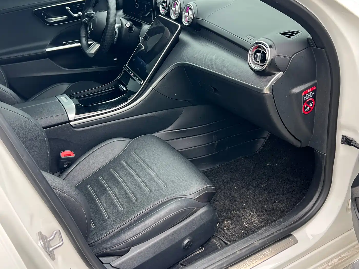 Mercedes-Benz C-Class 2024 C 200 L Sport Edition фото 6