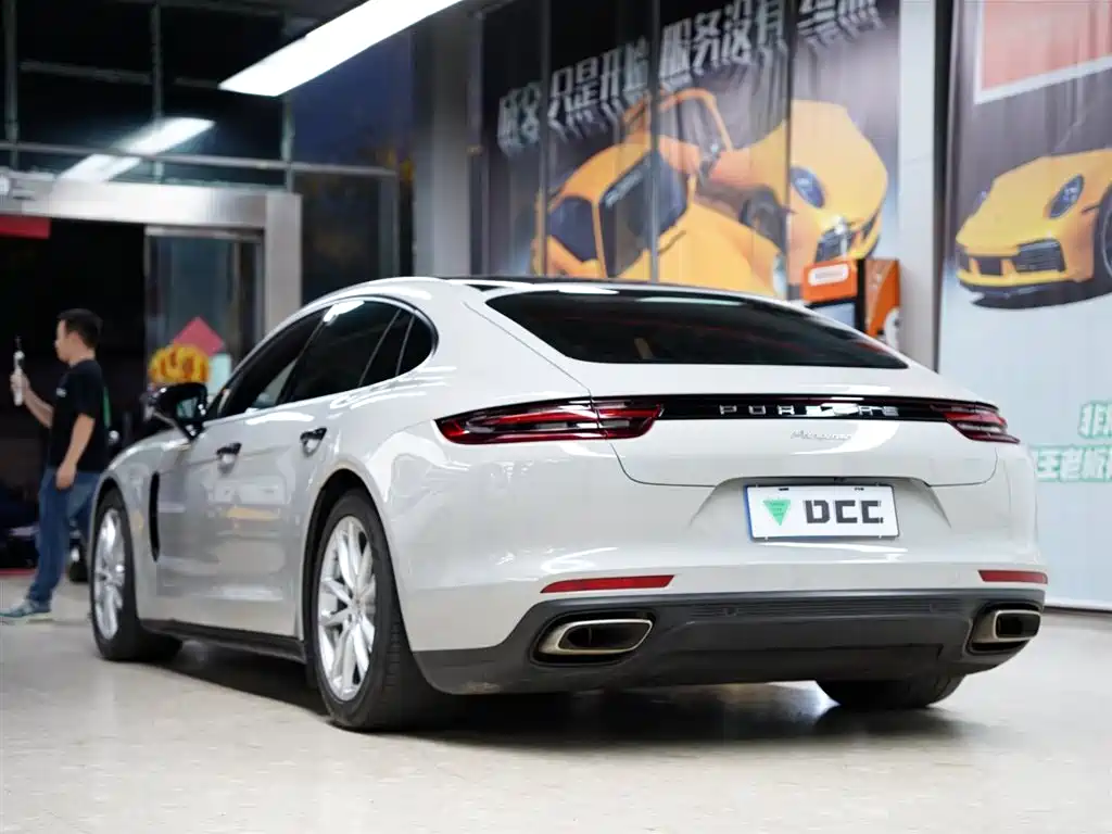 Porsche Panamera 2019 Panamera 2.9T фото 50