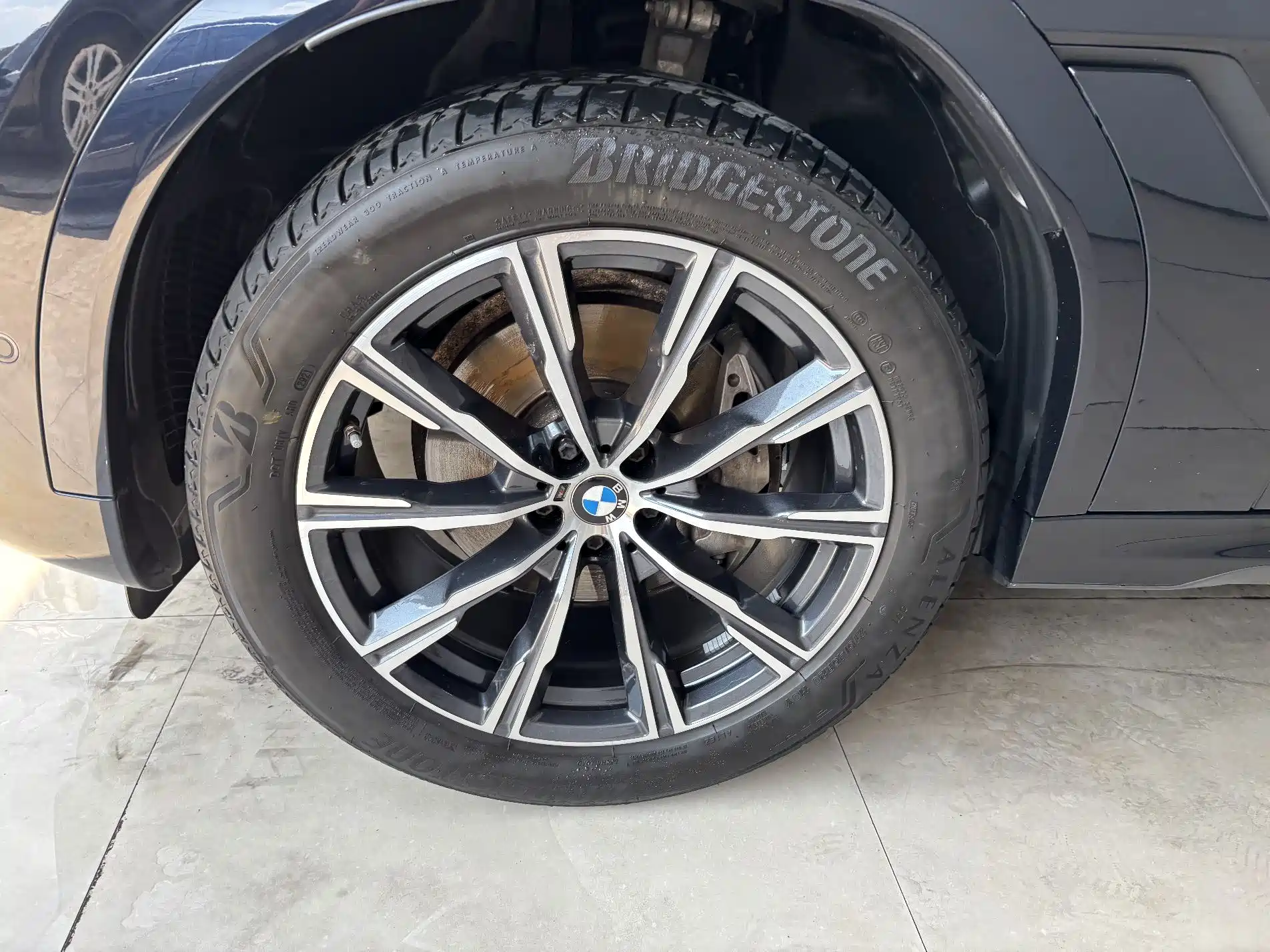 Фото 30 - BMW X6