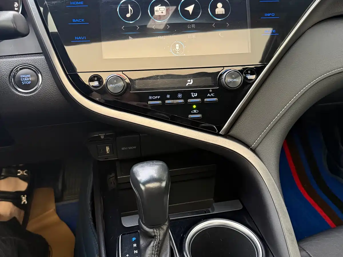 Toyota Camry 2019 Facelift 2.0S F Sport Version фото 31