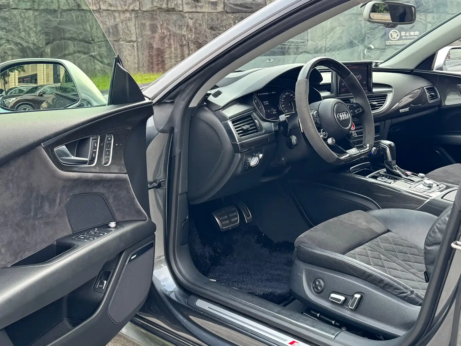 Фото 7 - Audi S7