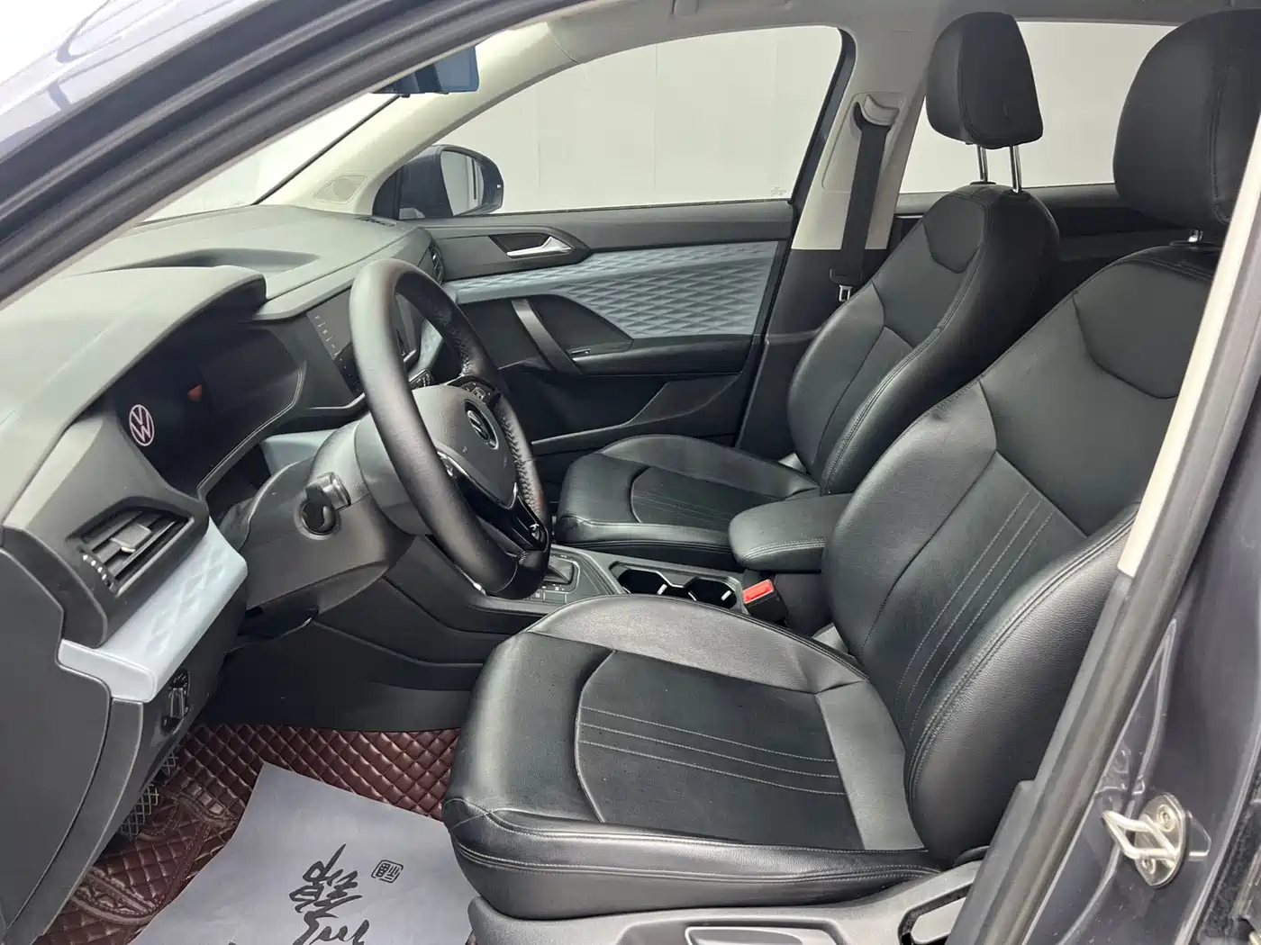 Volkswagen Tharu 2022 280TSI 2WD Trend фото 7