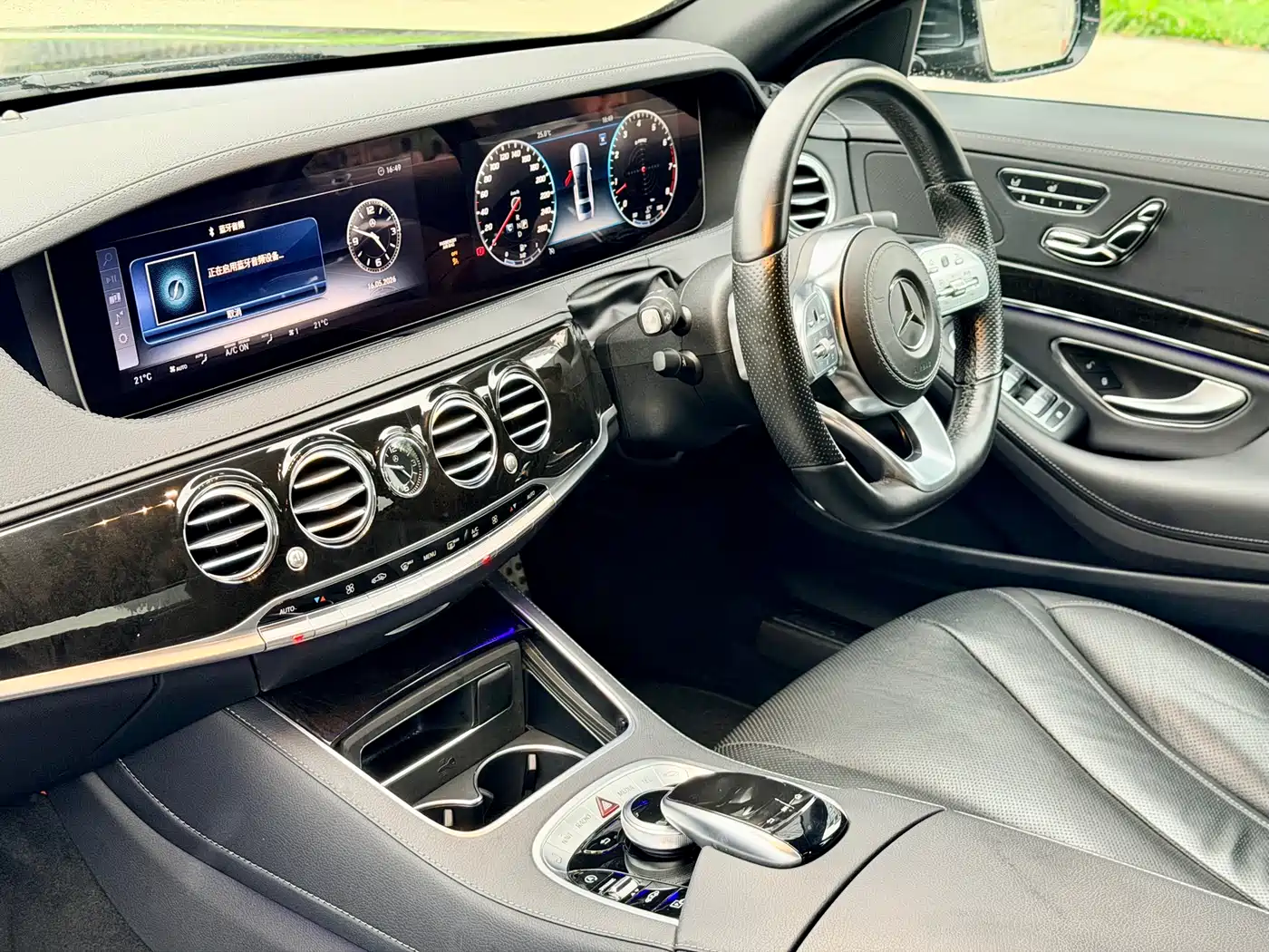 Mercedes-Benz S-Class 2018 S 320 L фото 9
