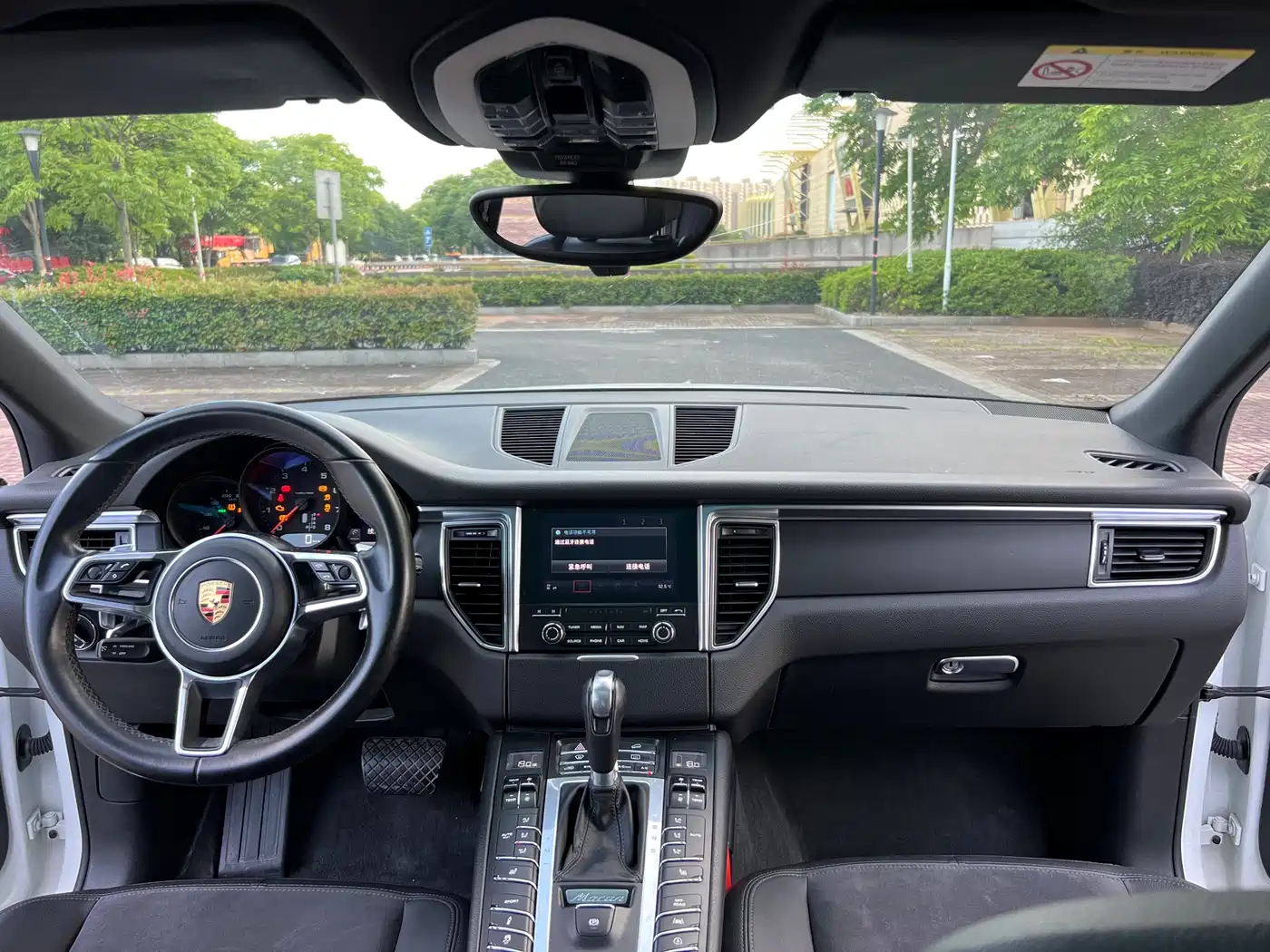 Porsche Macan 2017 Macan 2.0T фото 9