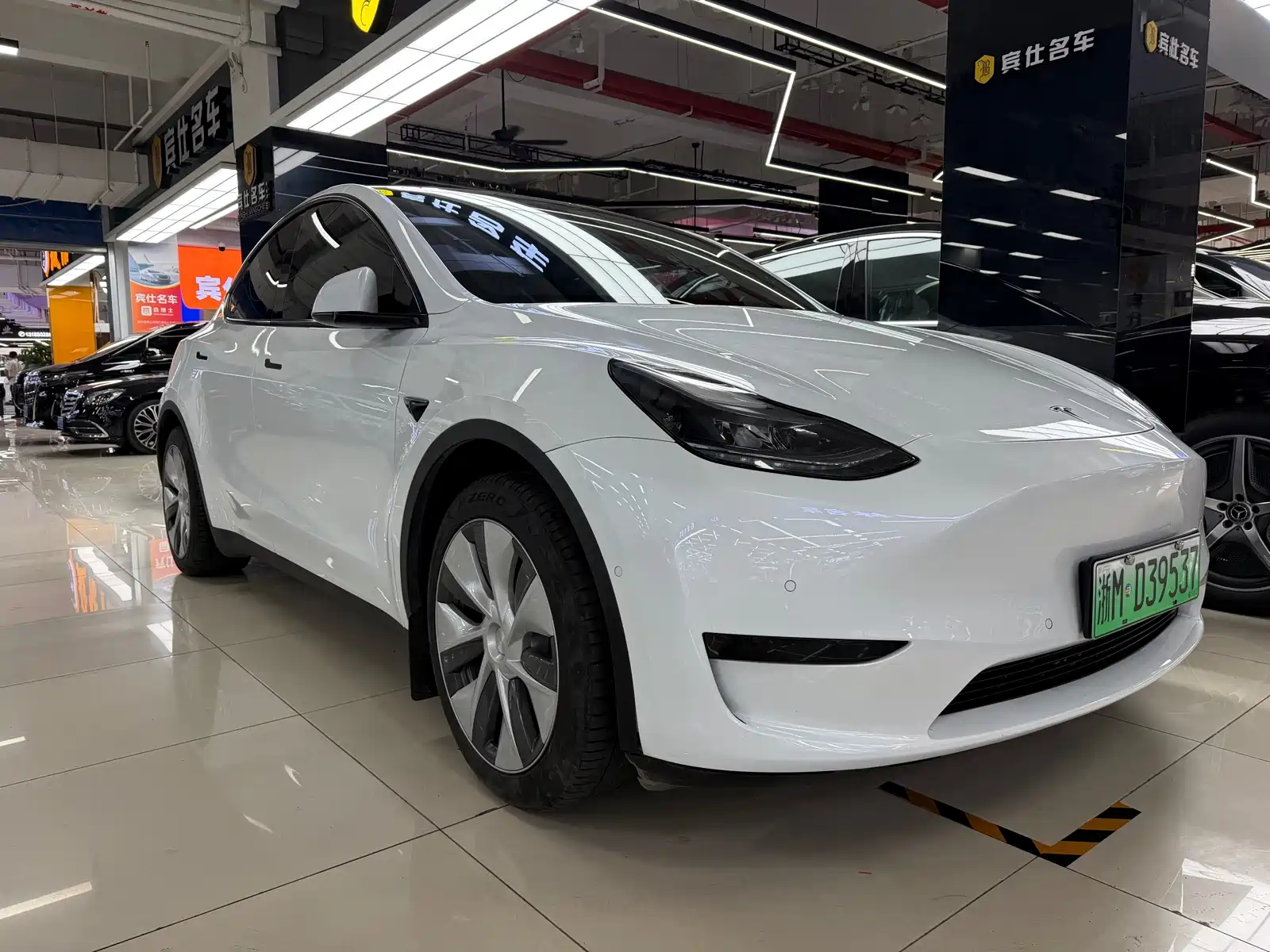 Фото 2 - Tesla Model Y