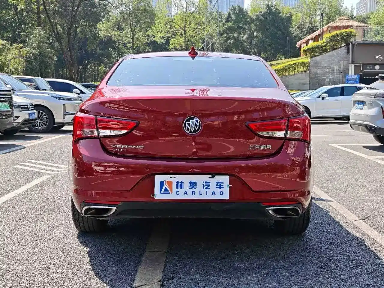 Buick Verano 2018 Sedan 20T Dual Clutch Leading фото 26