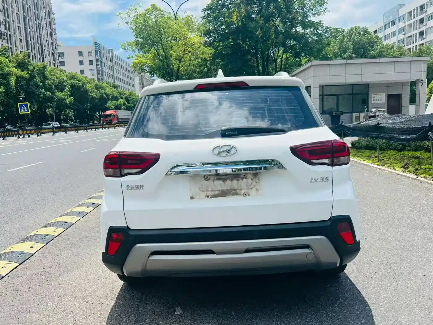 Hyundai Beijing Hyundai ix35 2018 2.0L Automatic 2WD Zhiyong·Enjoyment Edition фото 8
