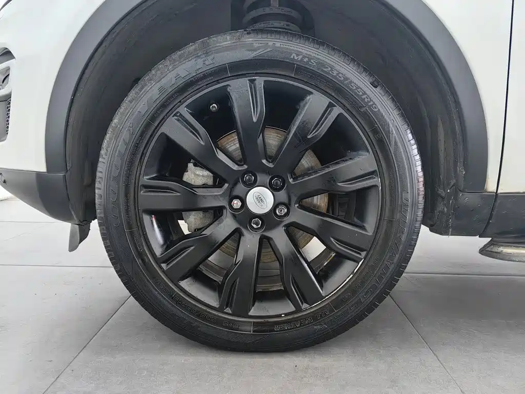 Photo 17 - Land Rover Discovery Sport