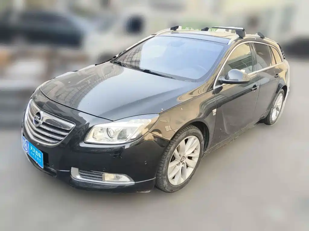 Opel Insignia 2014 2013 2.0T AWD Sport