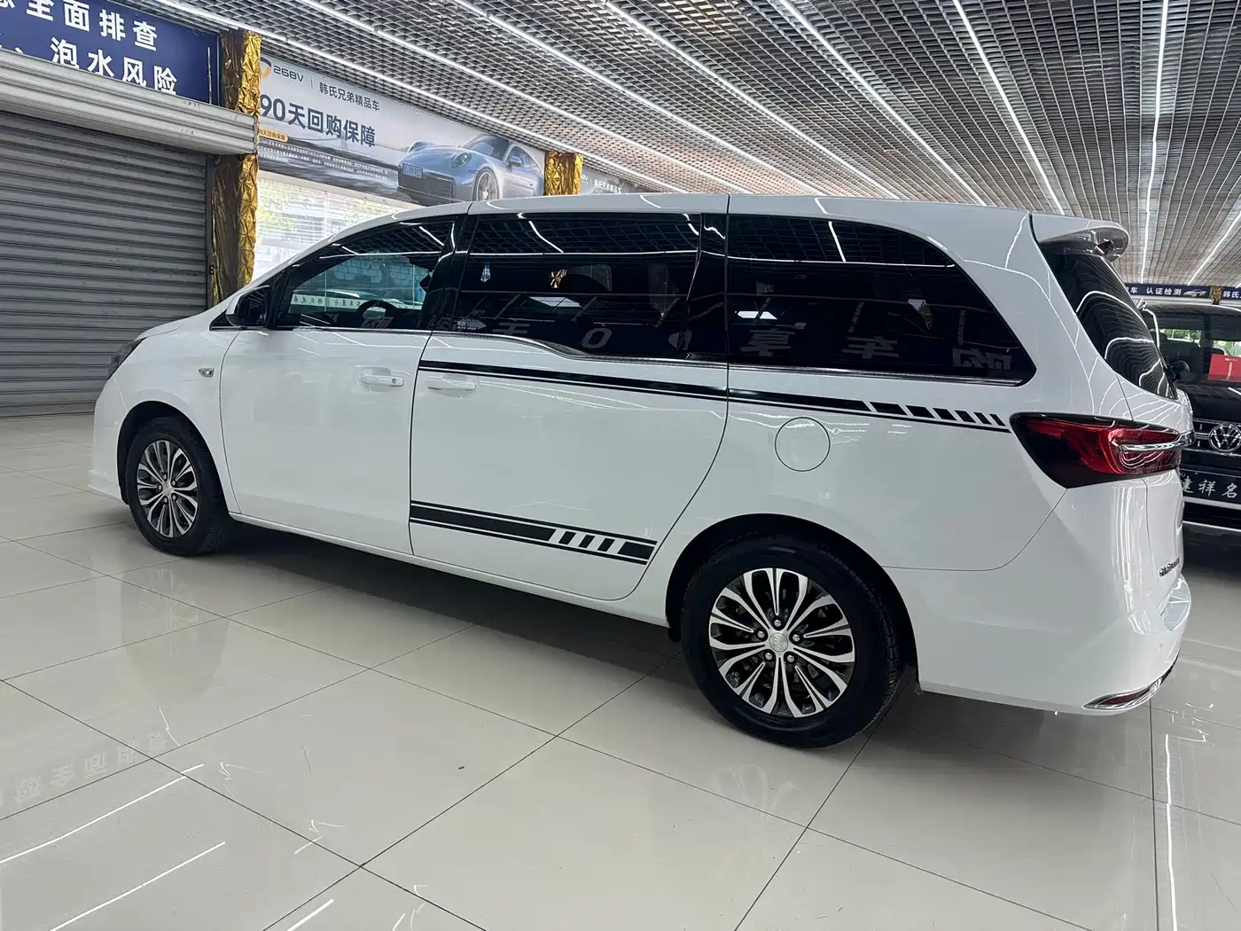 BUICK GL8