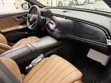 Фото 7 - Mercedes-Benz E-Class