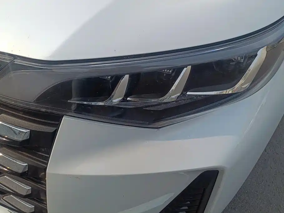 GAC Trumpchi Trumpchi M6 2025 2023 PRO 270T DCT Luxury Edition