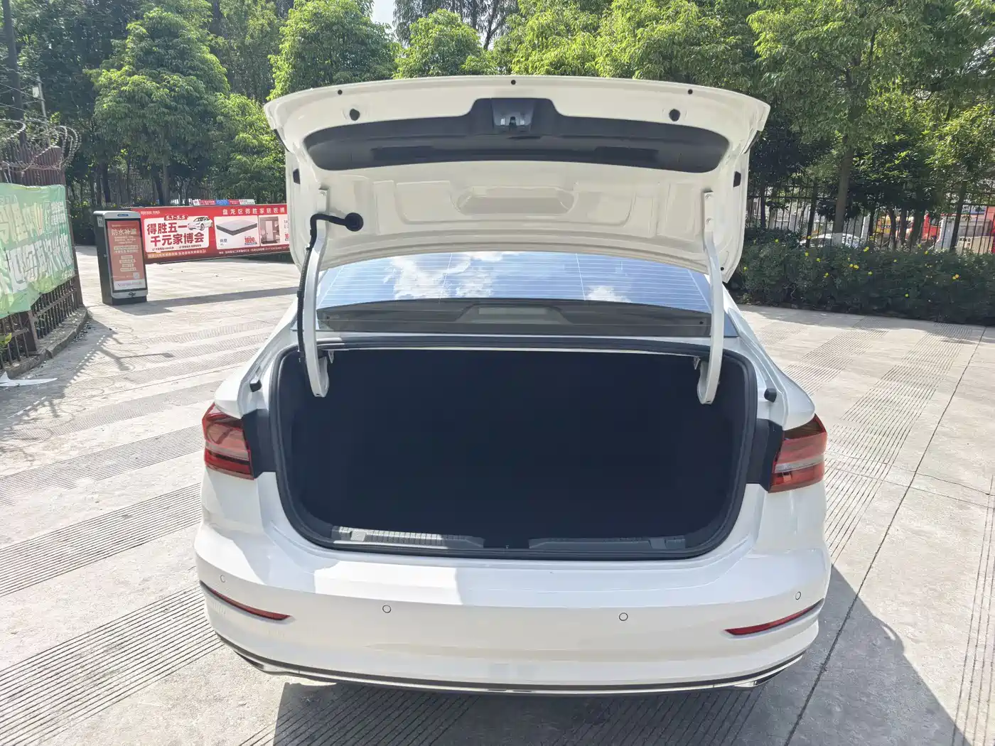 Volkswagen Lavida 2022 280TSI DSG Comfort Edition фото 14