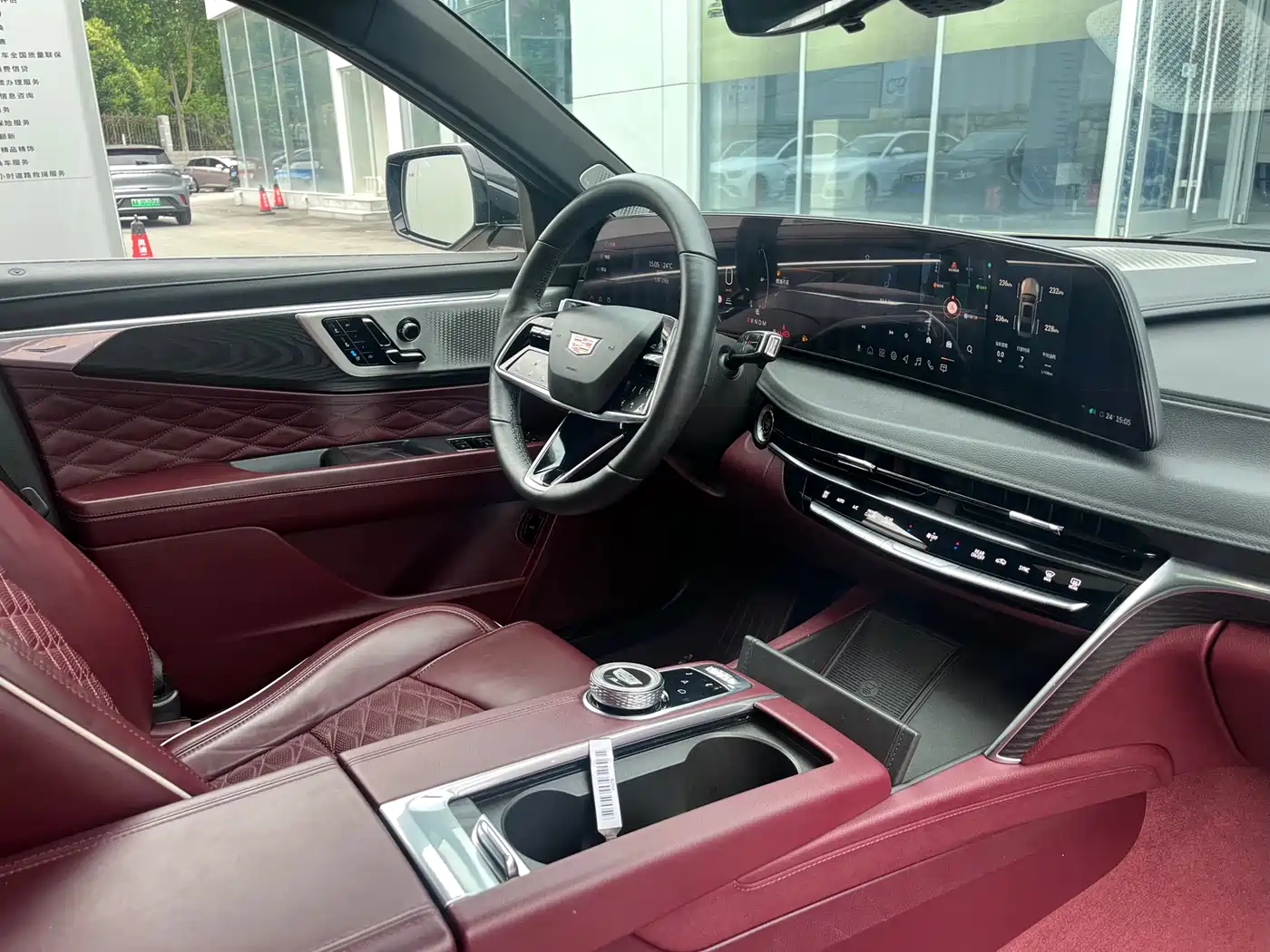 Cadillac CT6 2023 28T Premium Model фото 20
