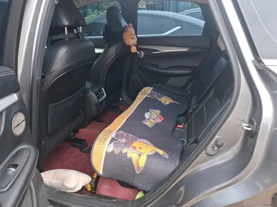 Photo 11 - Infiniti QX50