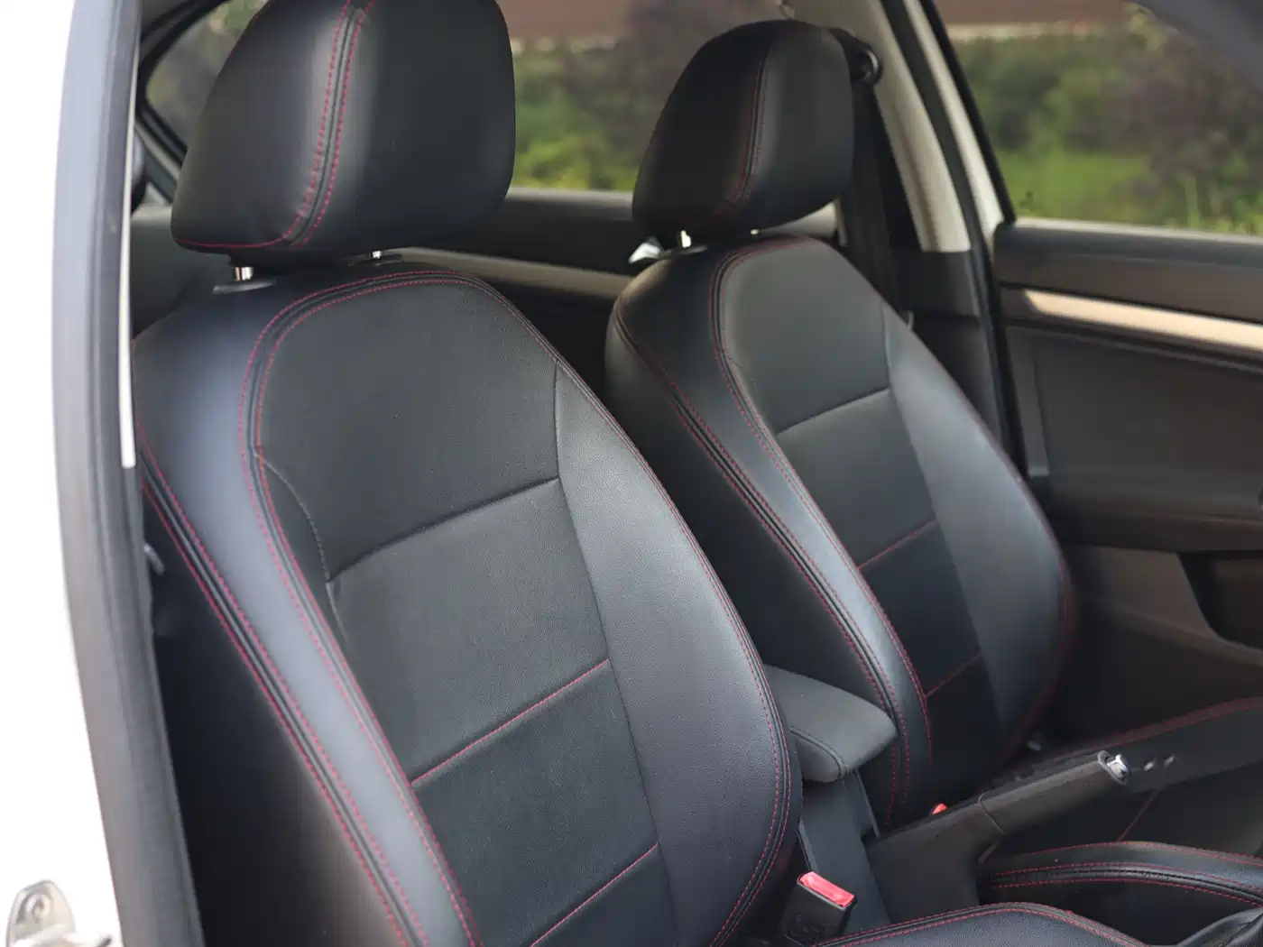 Volkswagen Lavida 2017 1.6L Automatic Trend Edition фото 27