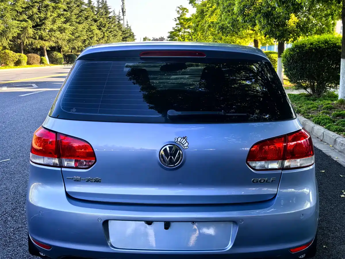 Volkswagen Golf 2012 1.6 Automatic Comfort Type фото 4