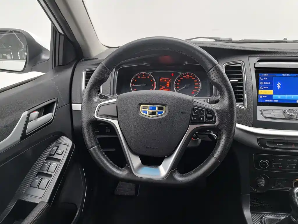 Фото 11 - Geely Vision