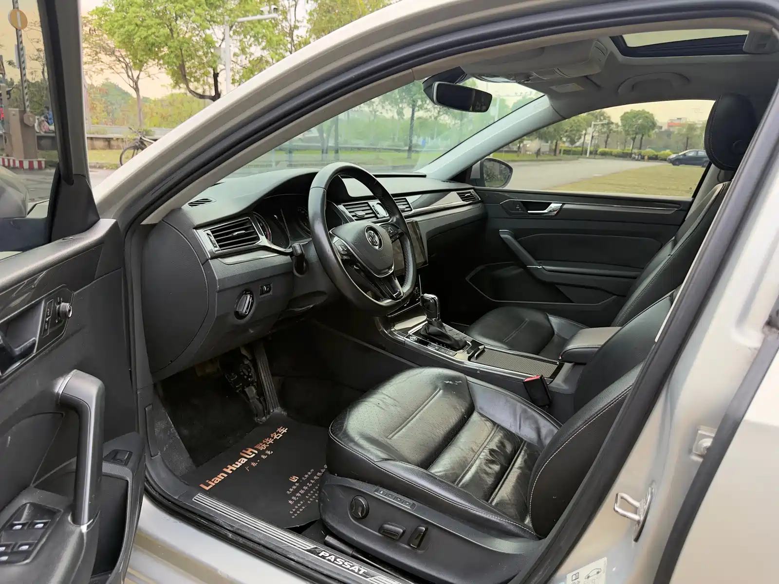 Фото 11 - Volkswagen Passat