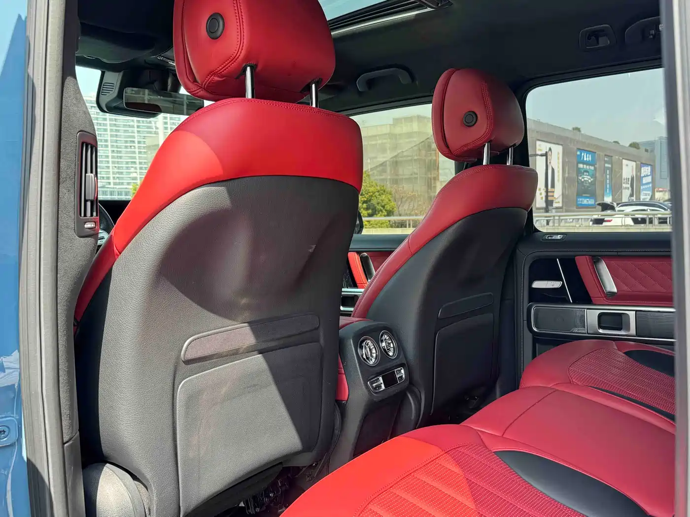 Mercedes-Benz G-Class фото 11