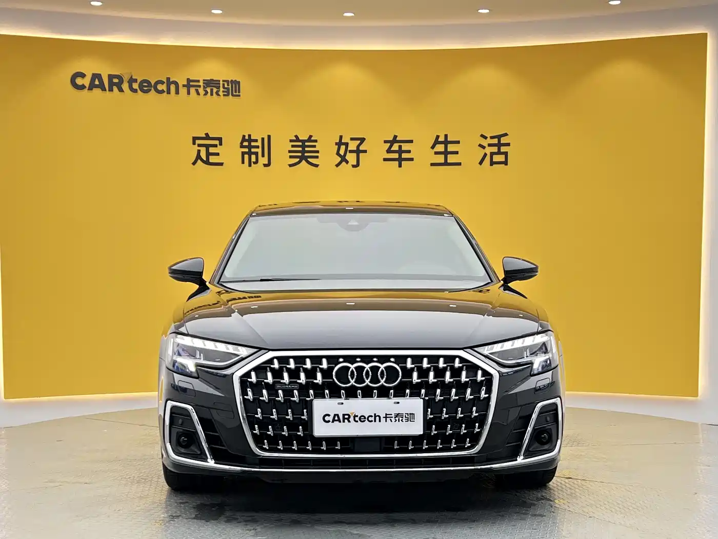 AUDI A8