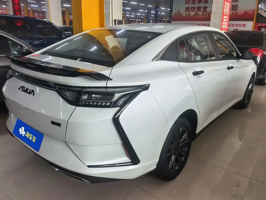DONGFENG FENGSHEN YI HYUN