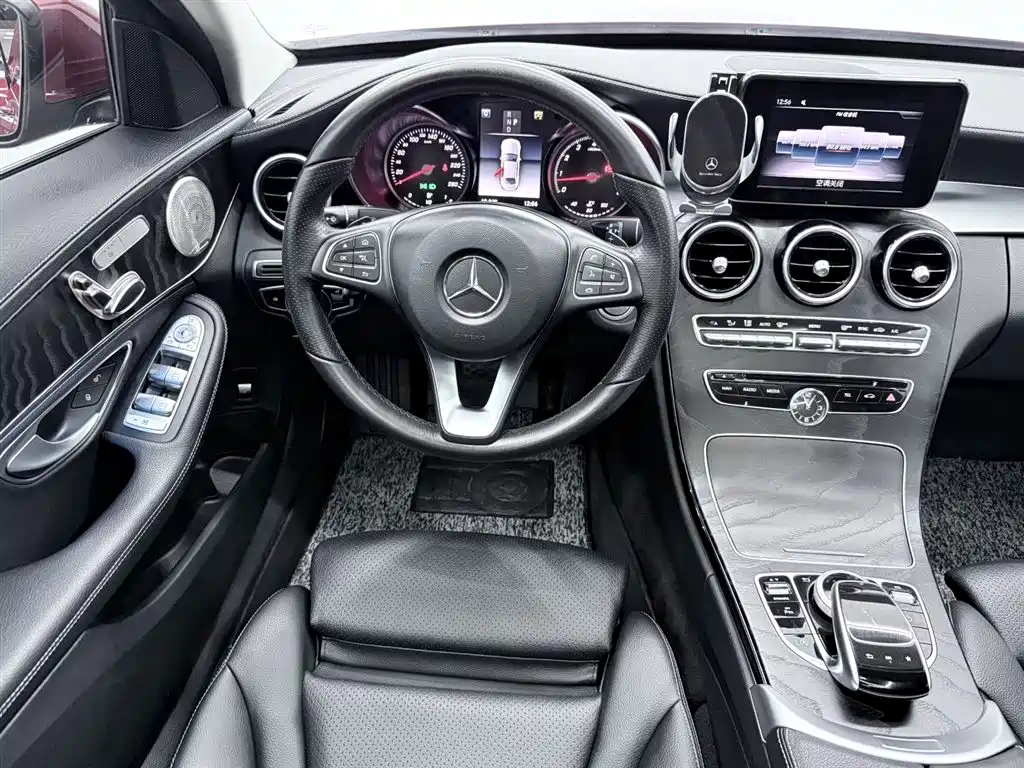 Mercedes-Benz C-Class 2018 C 200 L Sport Edition фото 13