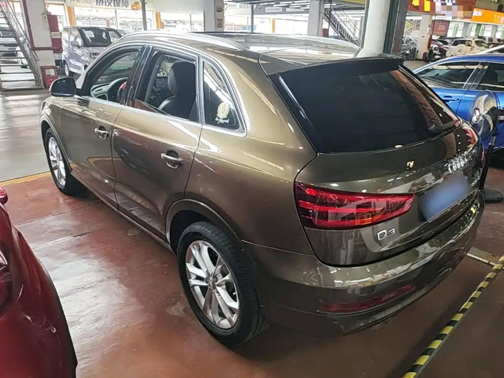 Фото 5 - Audi Q3