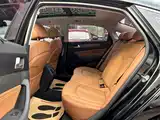 Photo 10 - Hyundai Sonata