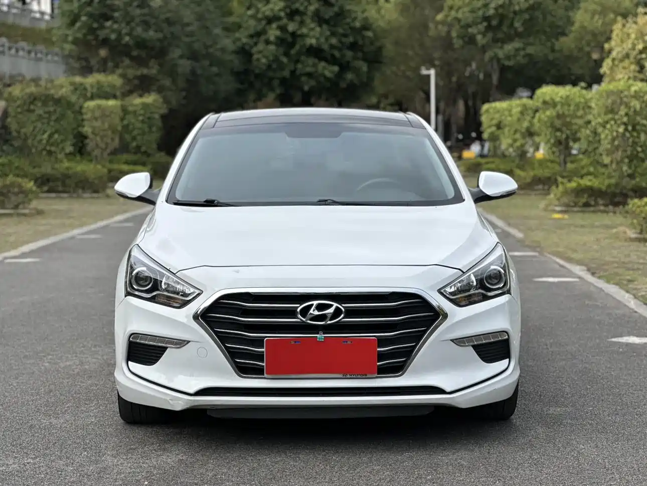 HYUNDAI NAME PICTURE