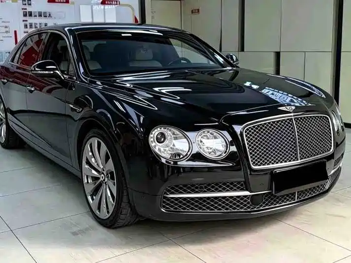 Фото 3 - Bentley Flying Spur