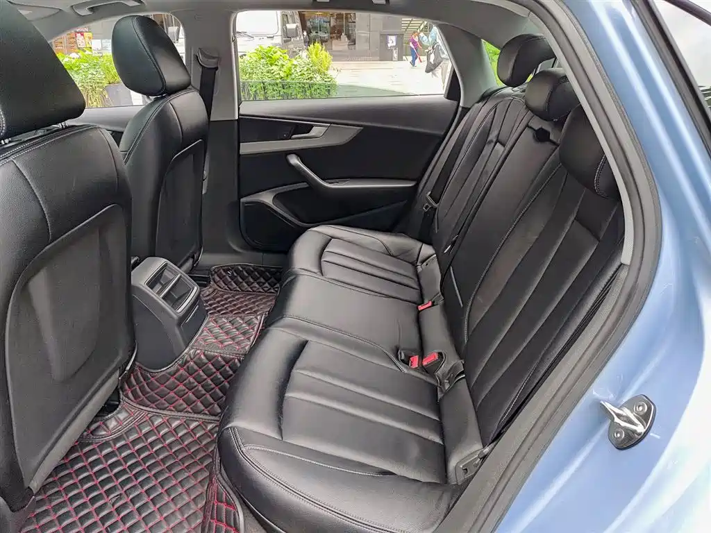 Audi A4L 2018 30th Anniversary 40 TFSI Progressive фото 8