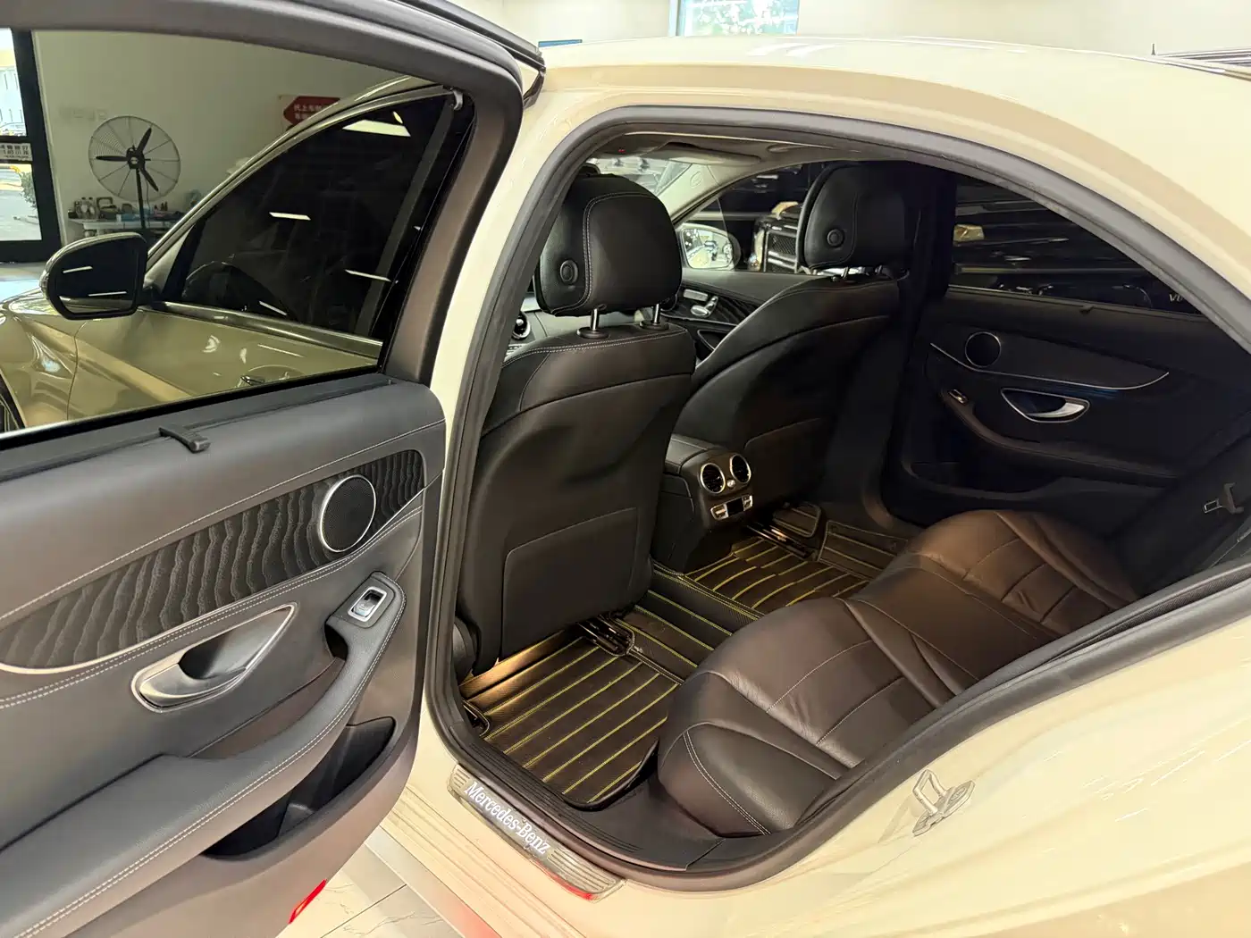 Mercedes-Benz C-Class 2015 2015 C 300 L