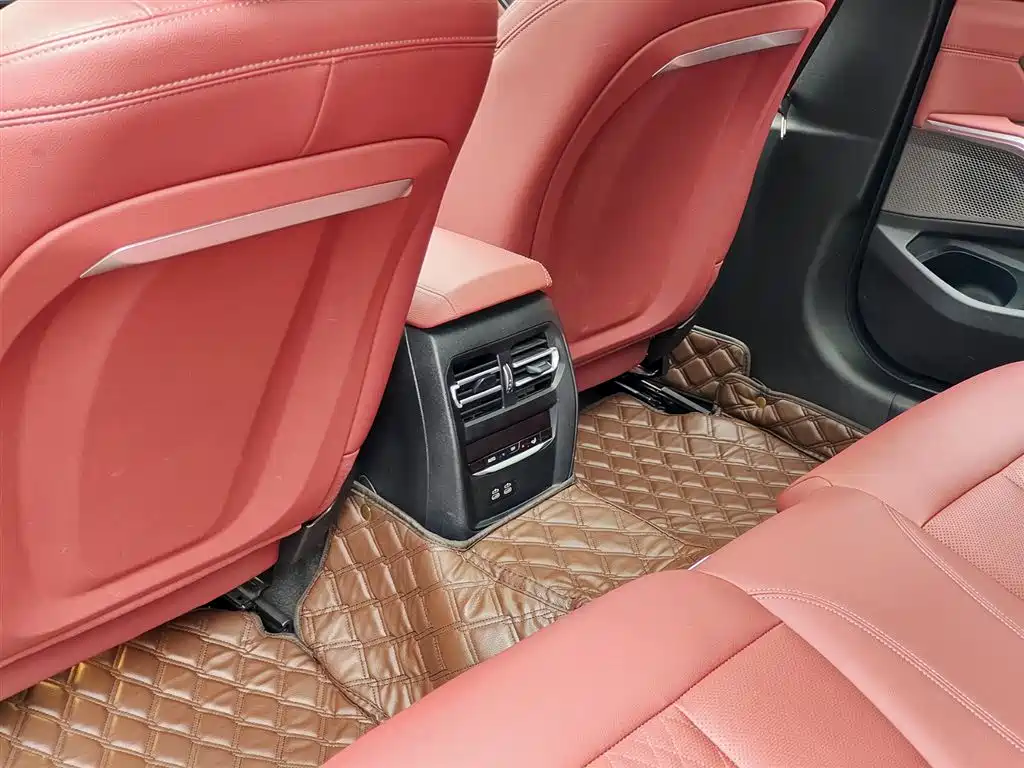 BMW i3 2024 eDrive 35 L фото 9