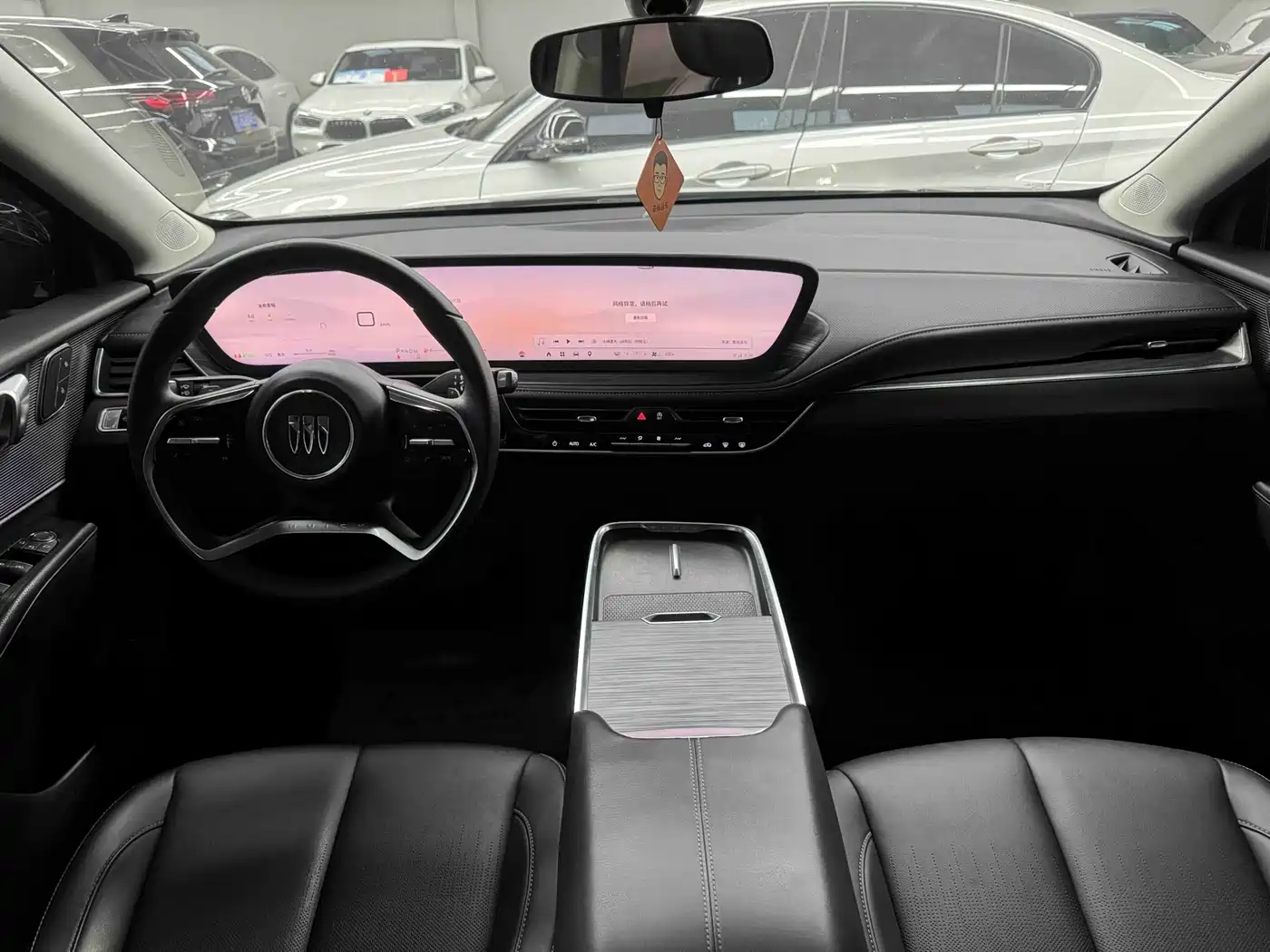 Buick LaCrosse 2023 Facelift 25T Overland Edition фото 9