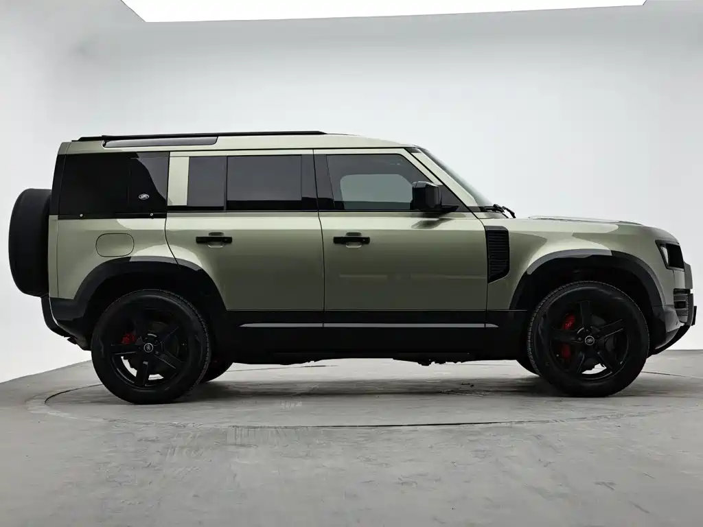 Фото 5 - Land Rover Defender