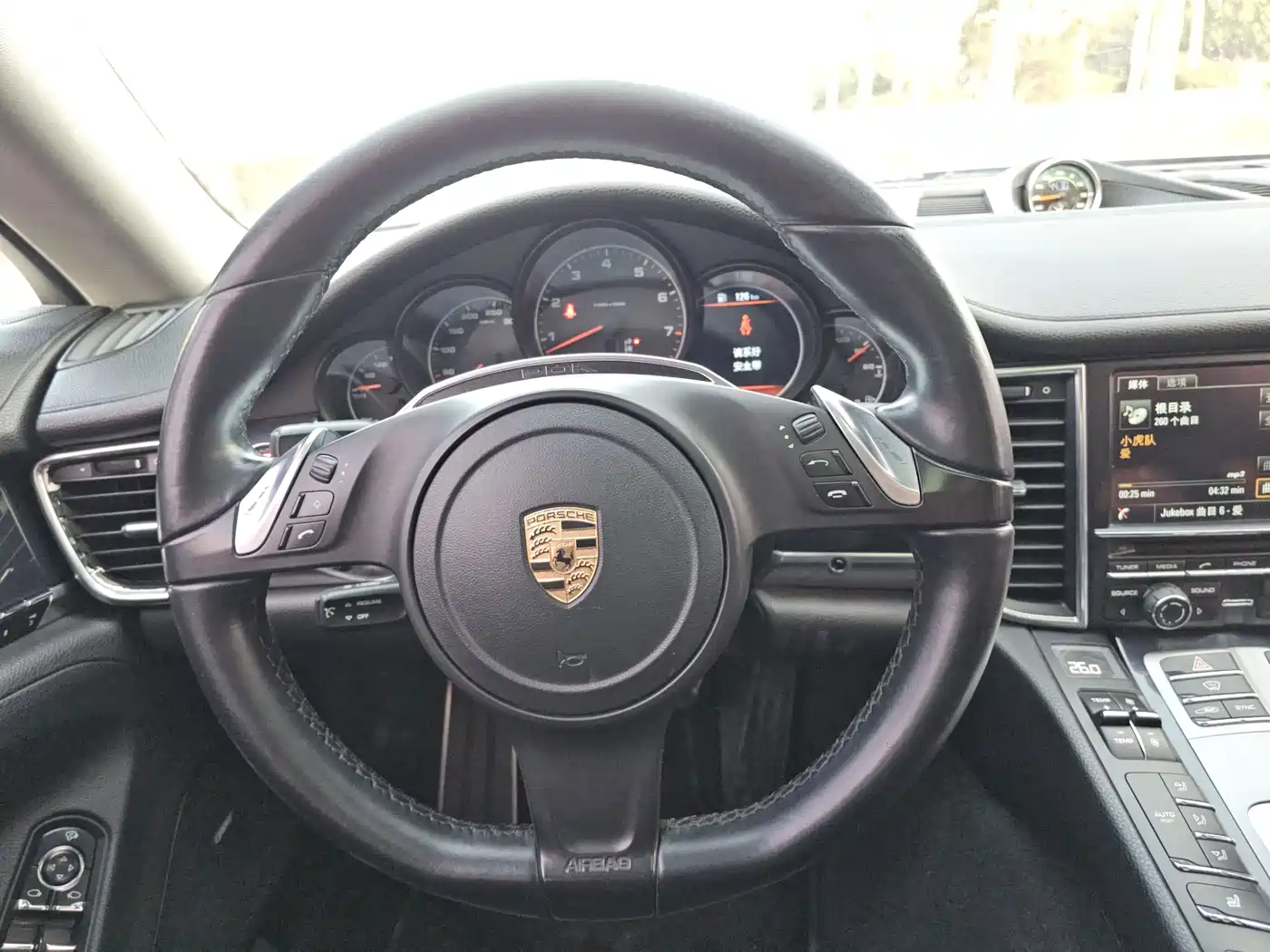 Porsche Panamera 2014 Panamera 3.0T фото 14