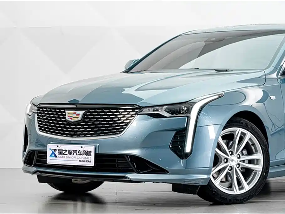 CADILLAC CT4