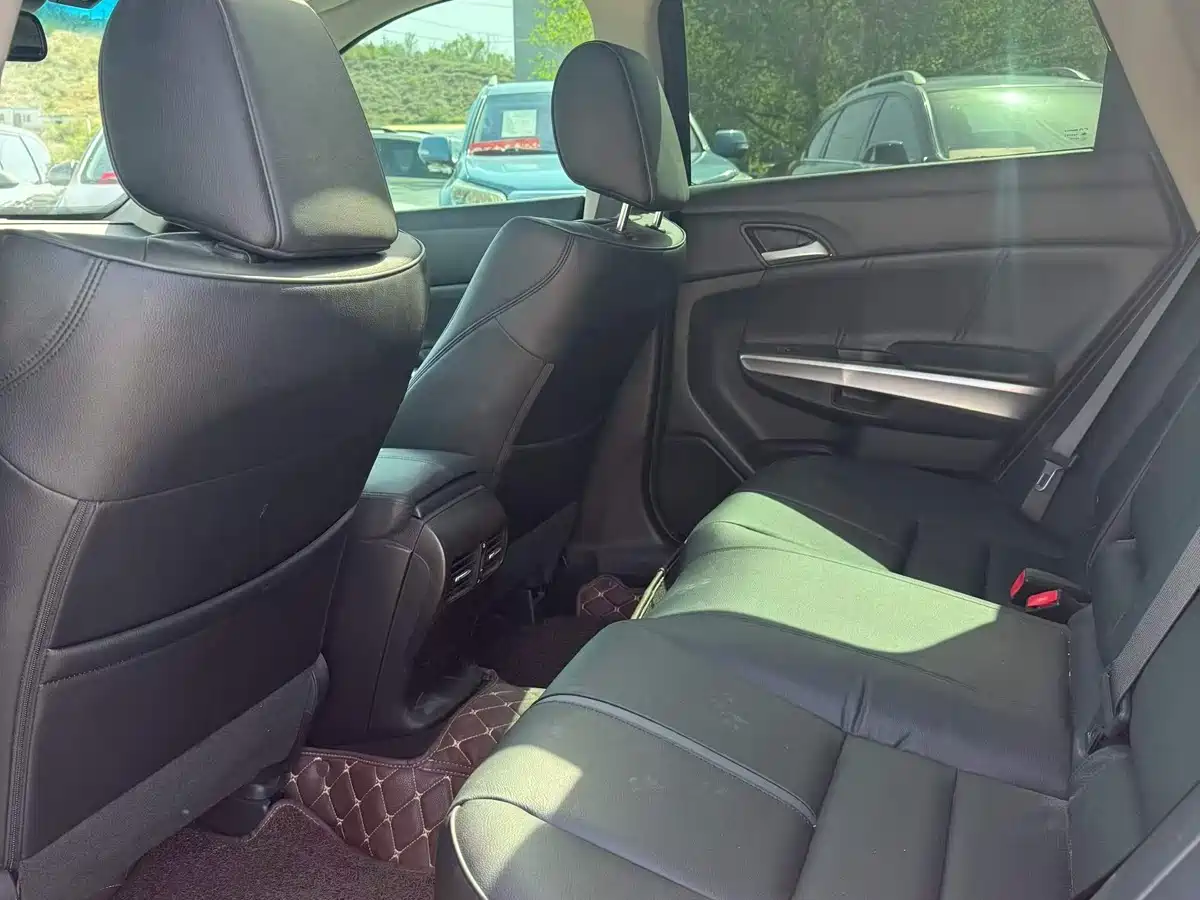 Honda Crosstour 2016 2016 2.4L Luxury Edition