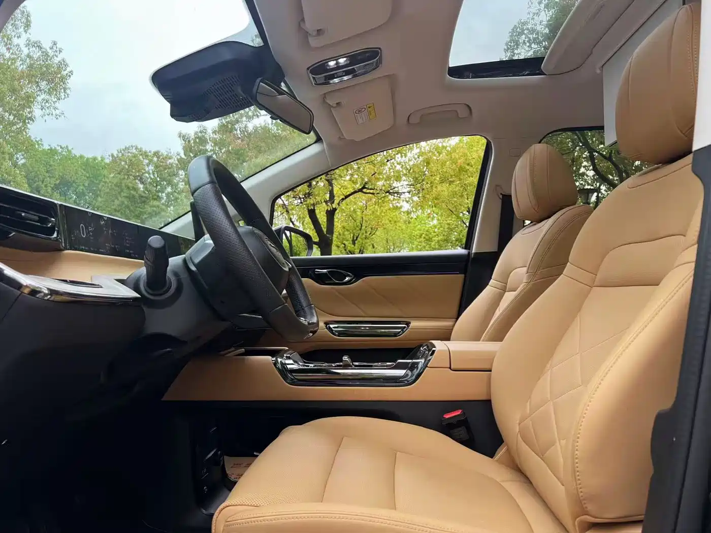 GAC TRUMPCHI E8 NEW ENERGY