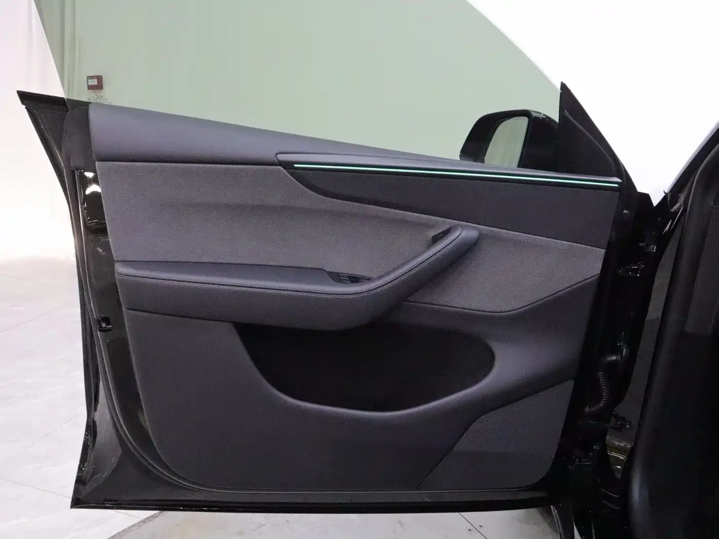 Tesla Model Y 2026 2026 Long Range Rear-Wheel Drive