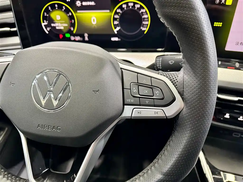 Volkswagen Lamando 2025 Model Year Lamando L 280TSI DSG Cool & Spicy PLUS Edition фото 24