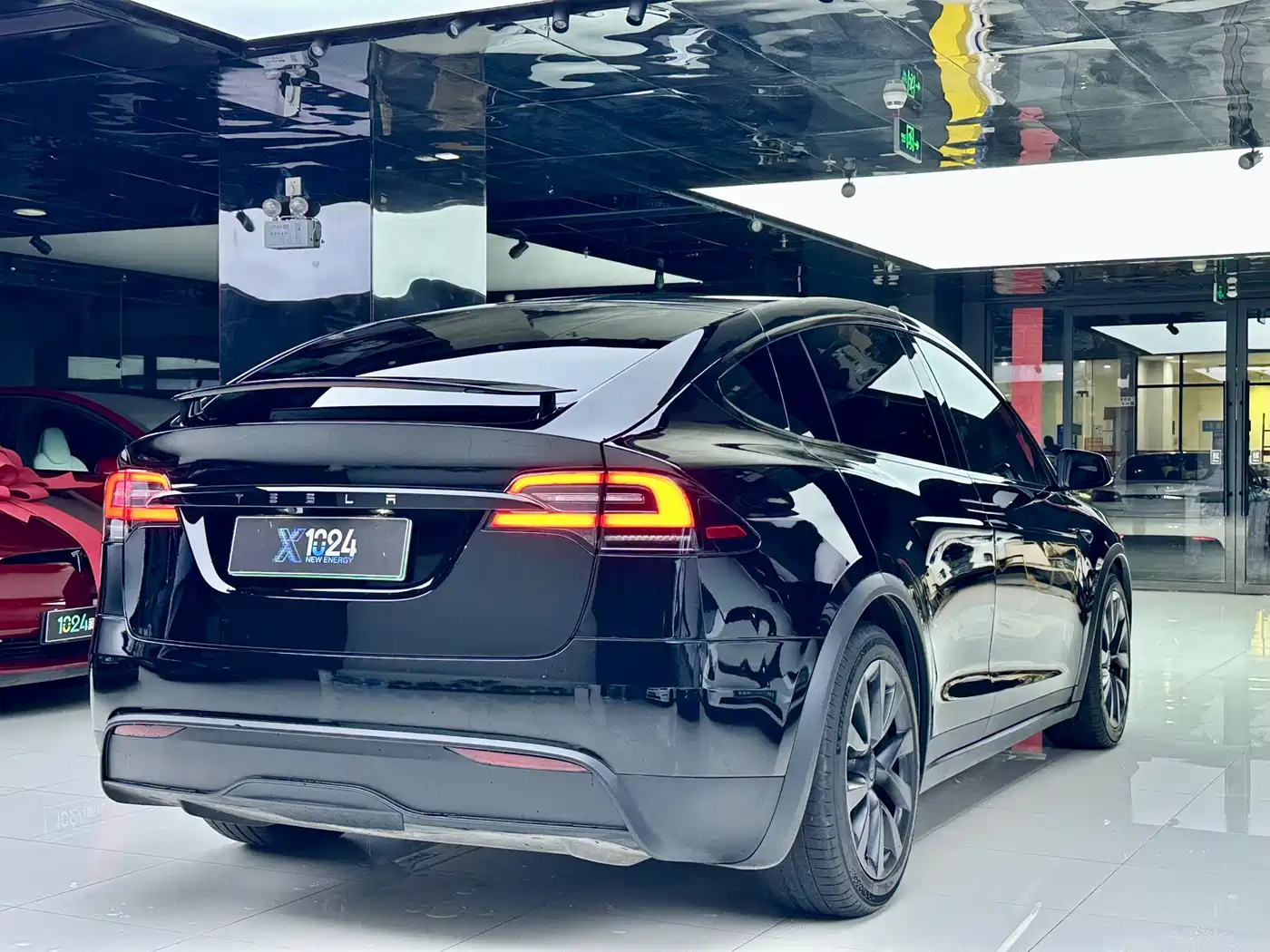 2024 Tesla Model X