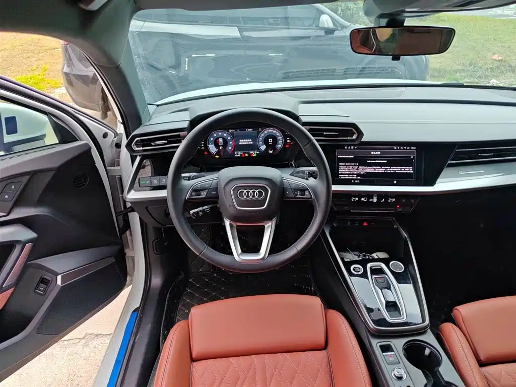 Audi A3 2025 A3L Limousine 35TFSI Flying Premium фото 7