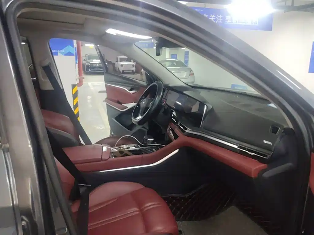 Фото 9 - Changan CS75 PLUS