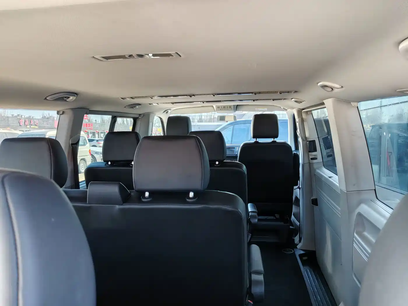 Volkswagen Caravelle 2018 2.0TSI 4WD Comfort Edition 9-Seater фото 6