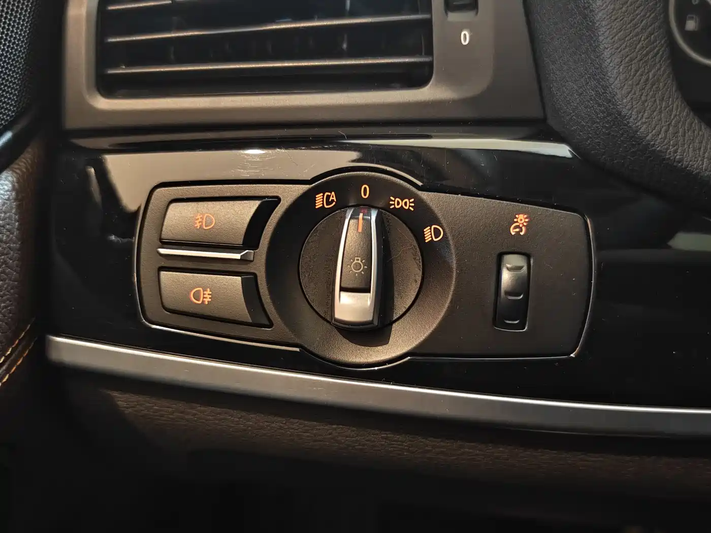 BMW X3 (Import) 2014 xDrive20i X Design Package фото 5