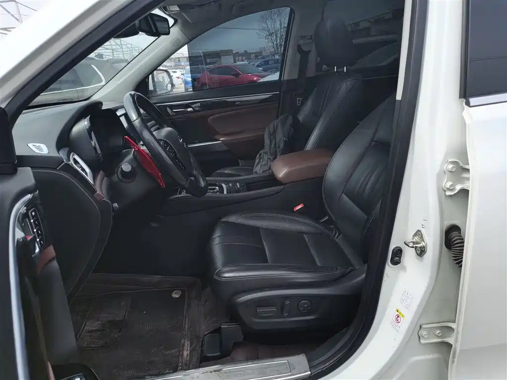GAC Trumpchi Trumpchi GS8 2017 320T 2WD Luxury Smart Connect (7-seater) фото 15